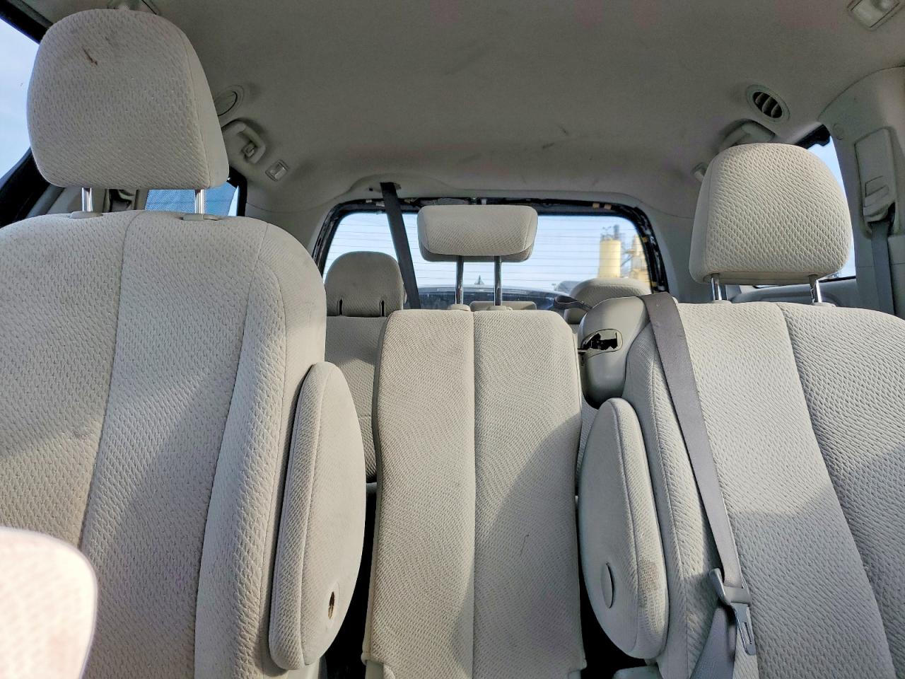 Toyota Sienna Le 8-passenger