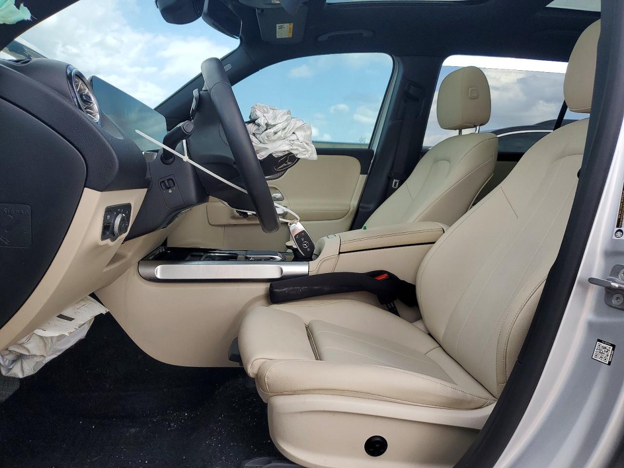 Mercedes-Benz EQB 300 4matic