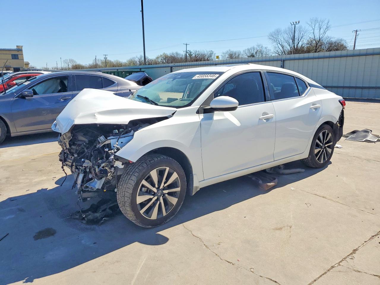 Salvage Nissan Sentra Image