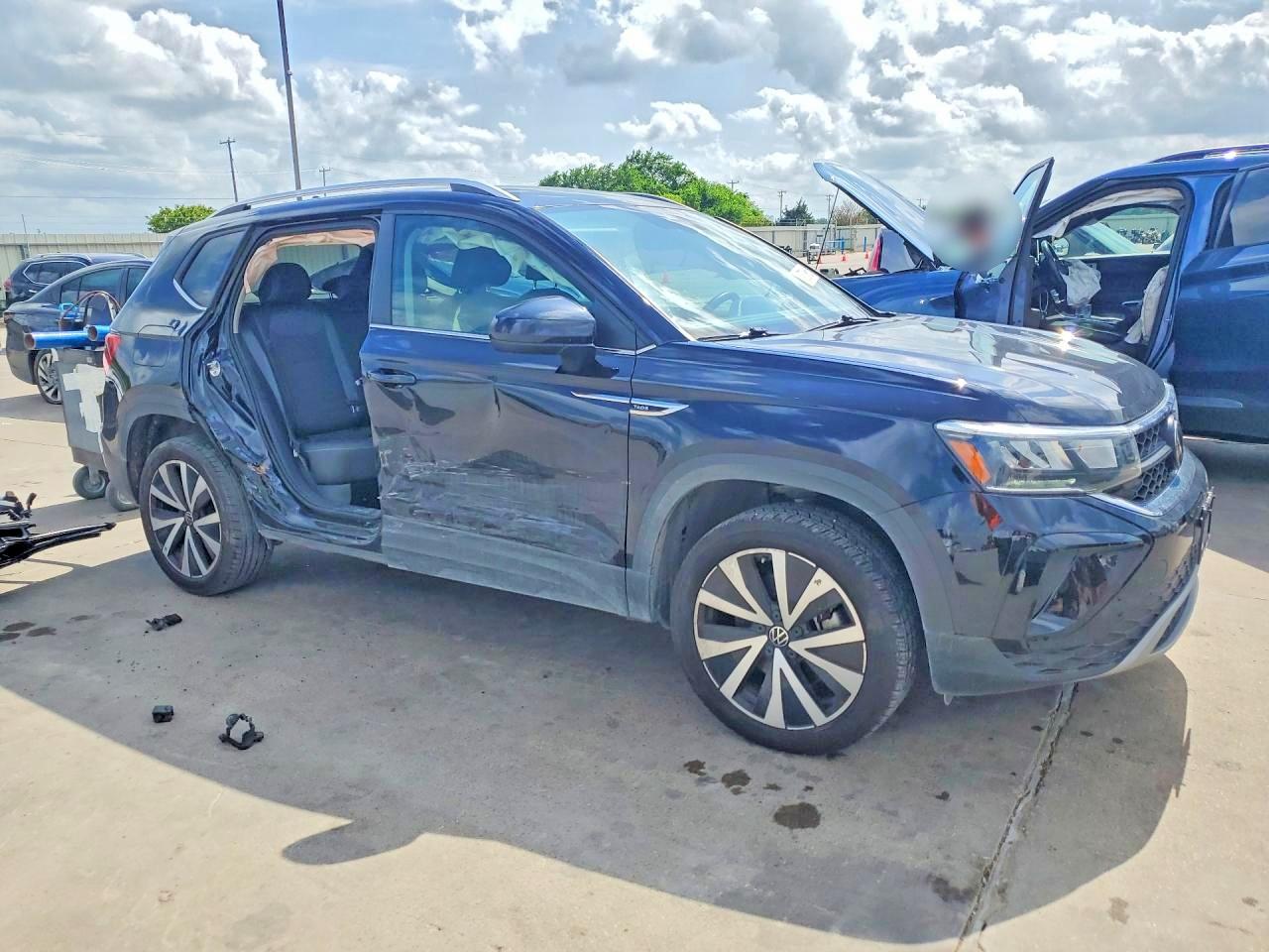 Volkswagen Taos Se