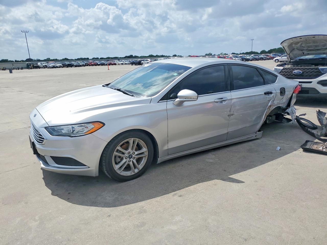 Salvage Ford Fusion Image