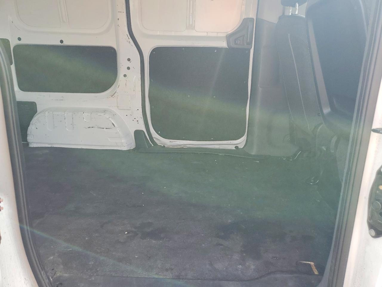 Nissan Nv S