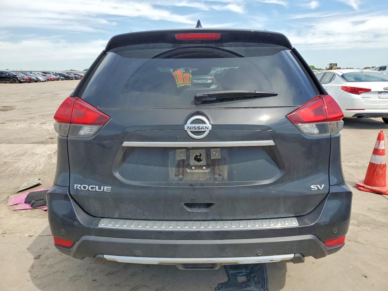 Nissan Rogue Sv