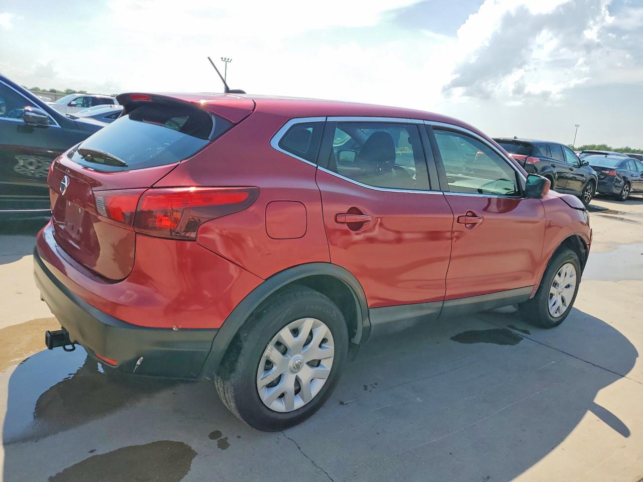 Nissan Rogue S