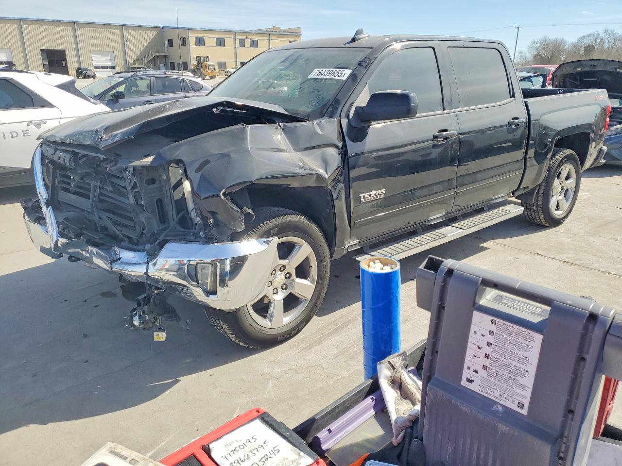 Salvage Chevrolet Silverado Image