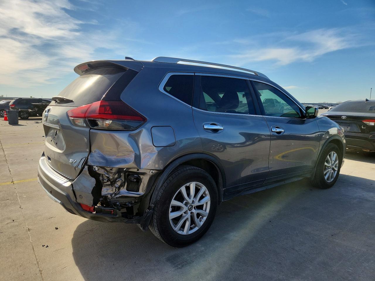 Nissan Rogue S