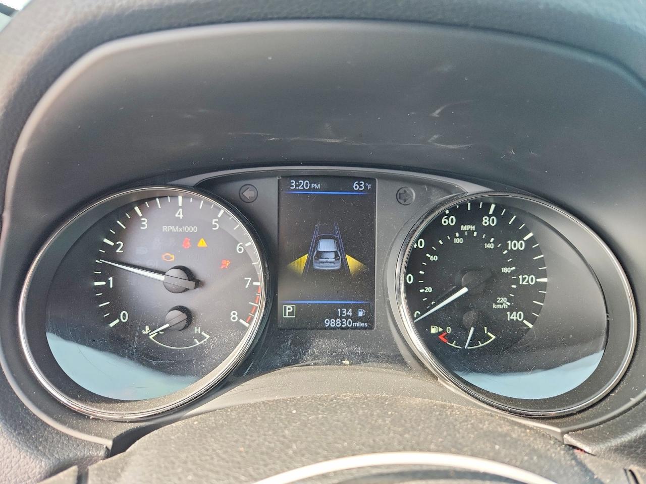 Nissan Rogue S
