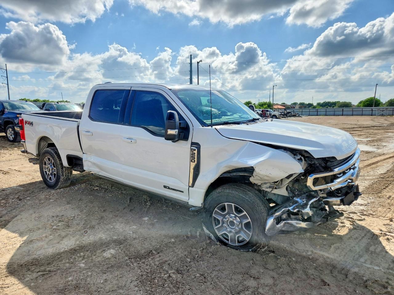 Salvage Ford F-250 Image