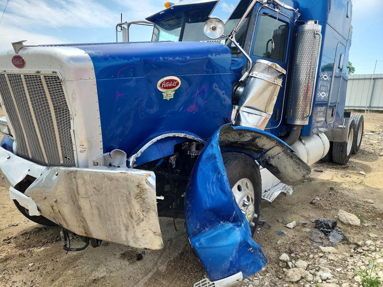 Peterbilt 379