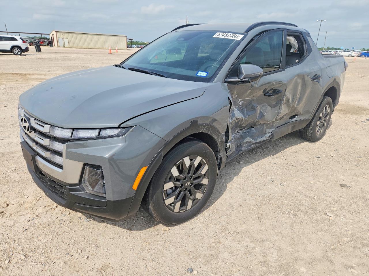 Salvage Hyundai SANTA CRUZ Image