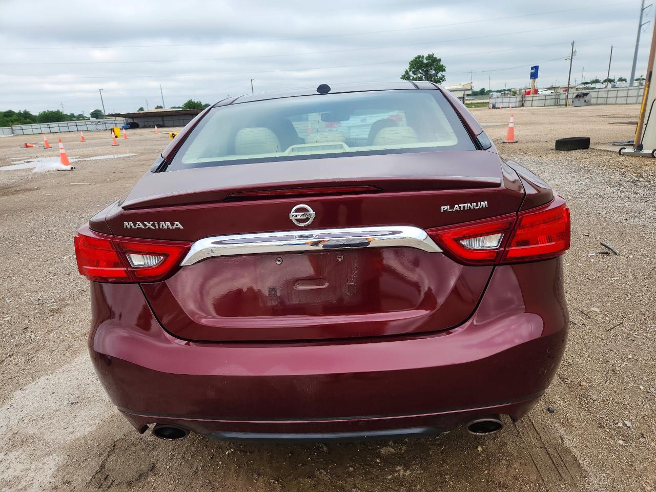 Nissan Maxima Platinum