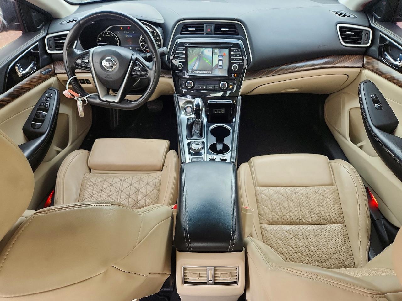 Nissan Maxima Platinum