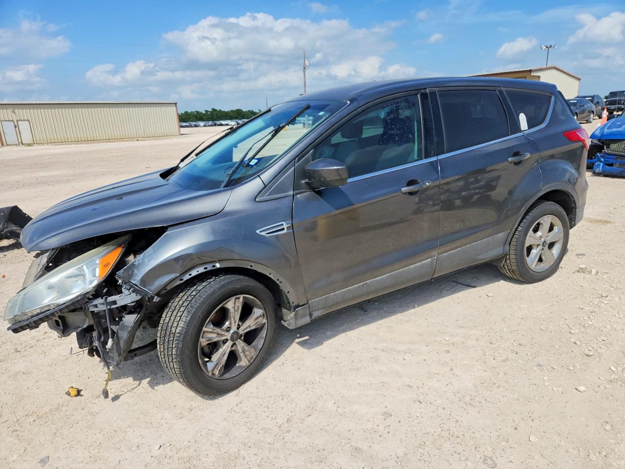 Salvage Ford Escape Image