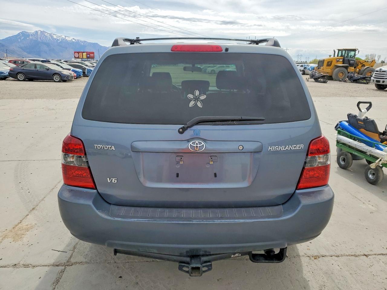 Toyota Highlander Base