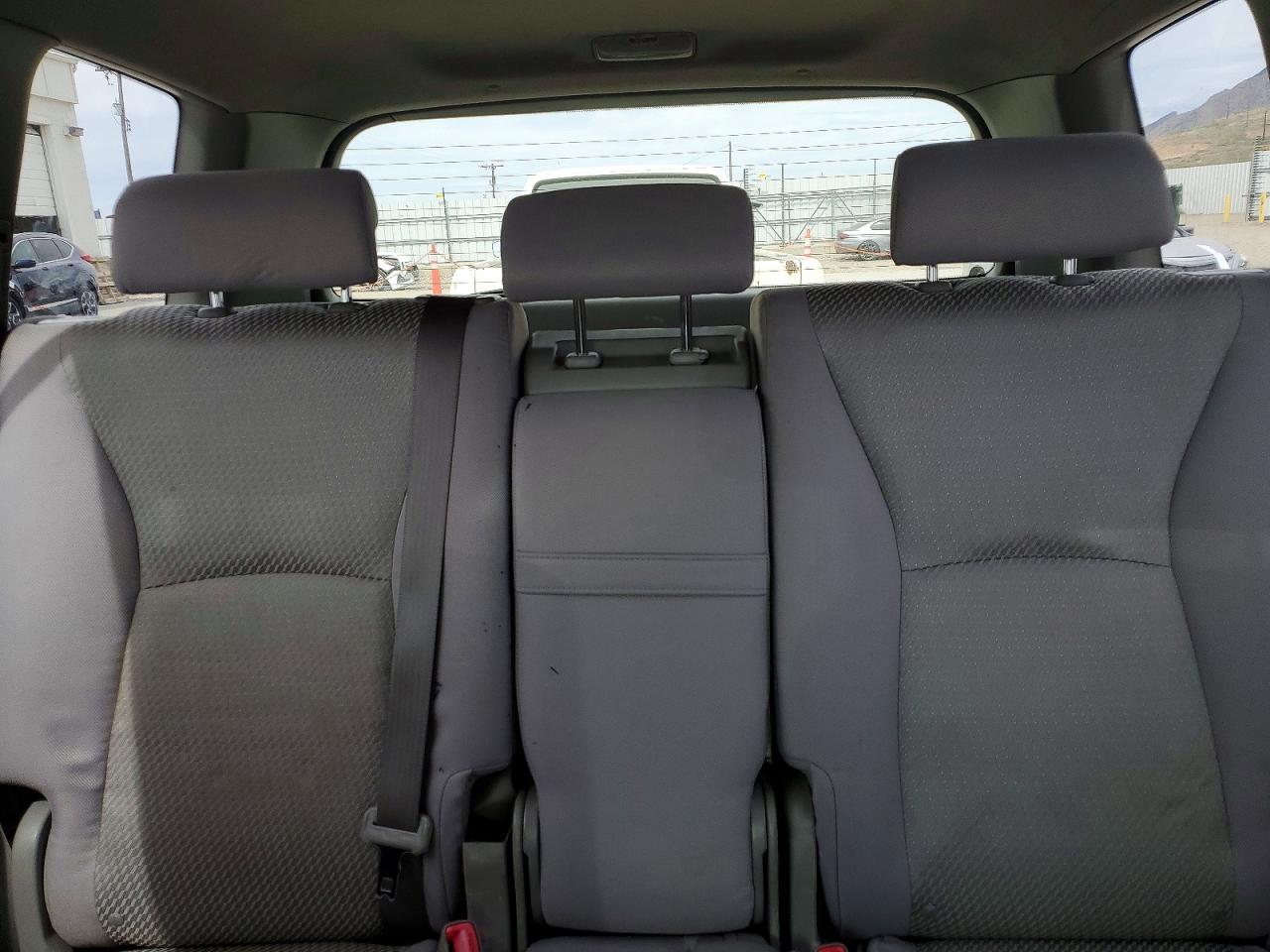 Toyota Highlander Base