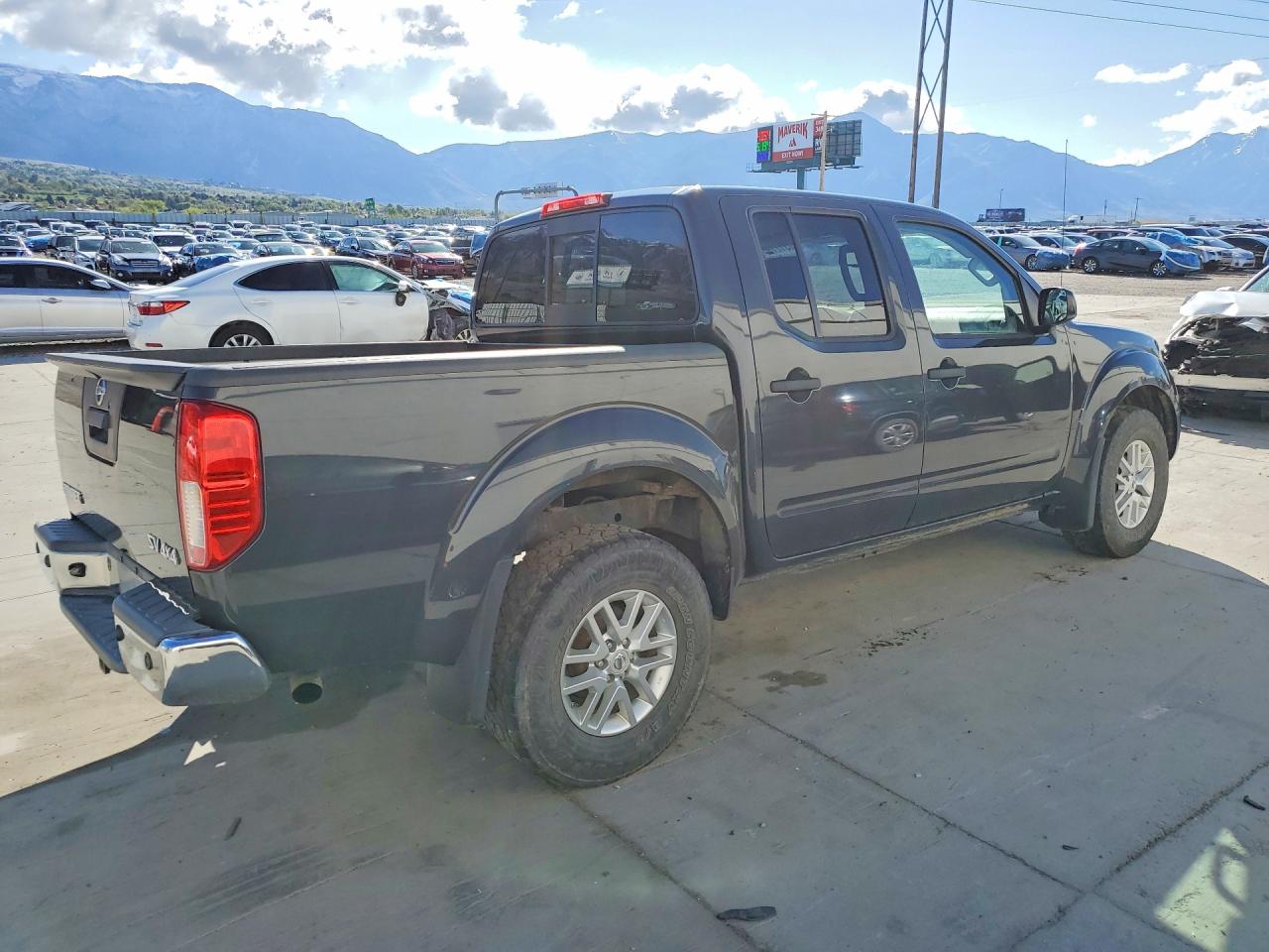 Nissan Frontier Sv