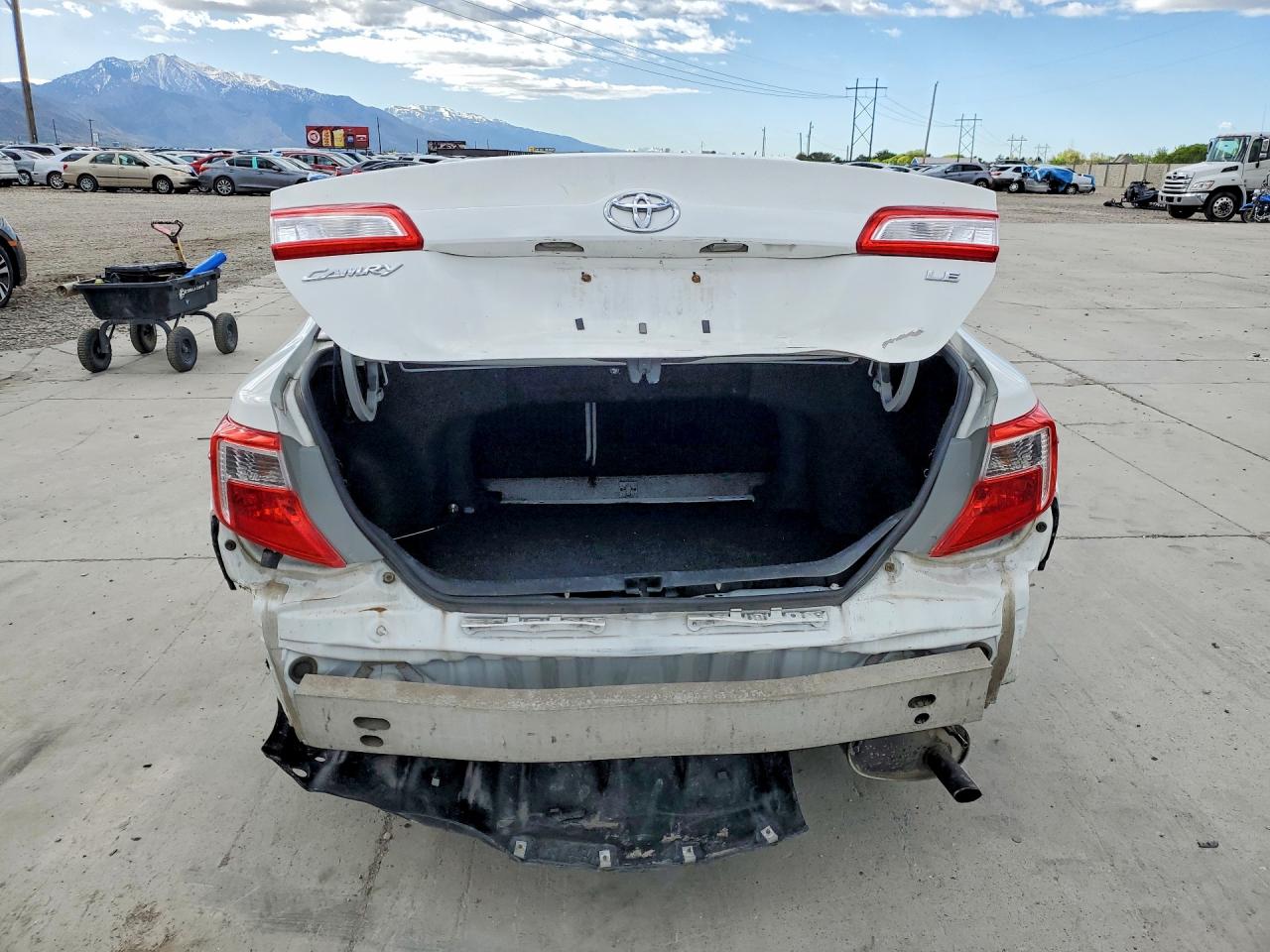 Toyota Camry Le