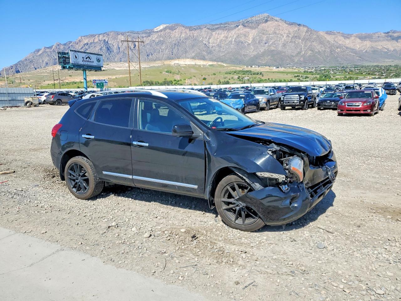 Nissan Rogue S