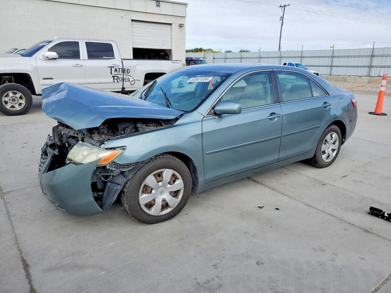 Salvage Toyota Camry Image