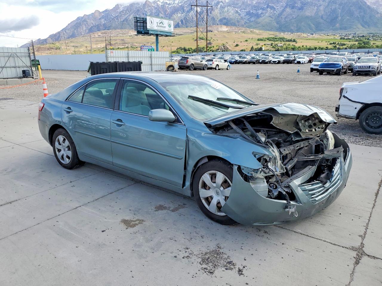 Toyota Camry Le