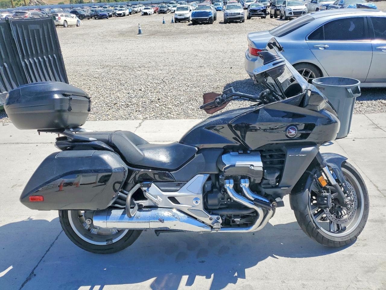 Salvage Honda Ctx Cycle Image