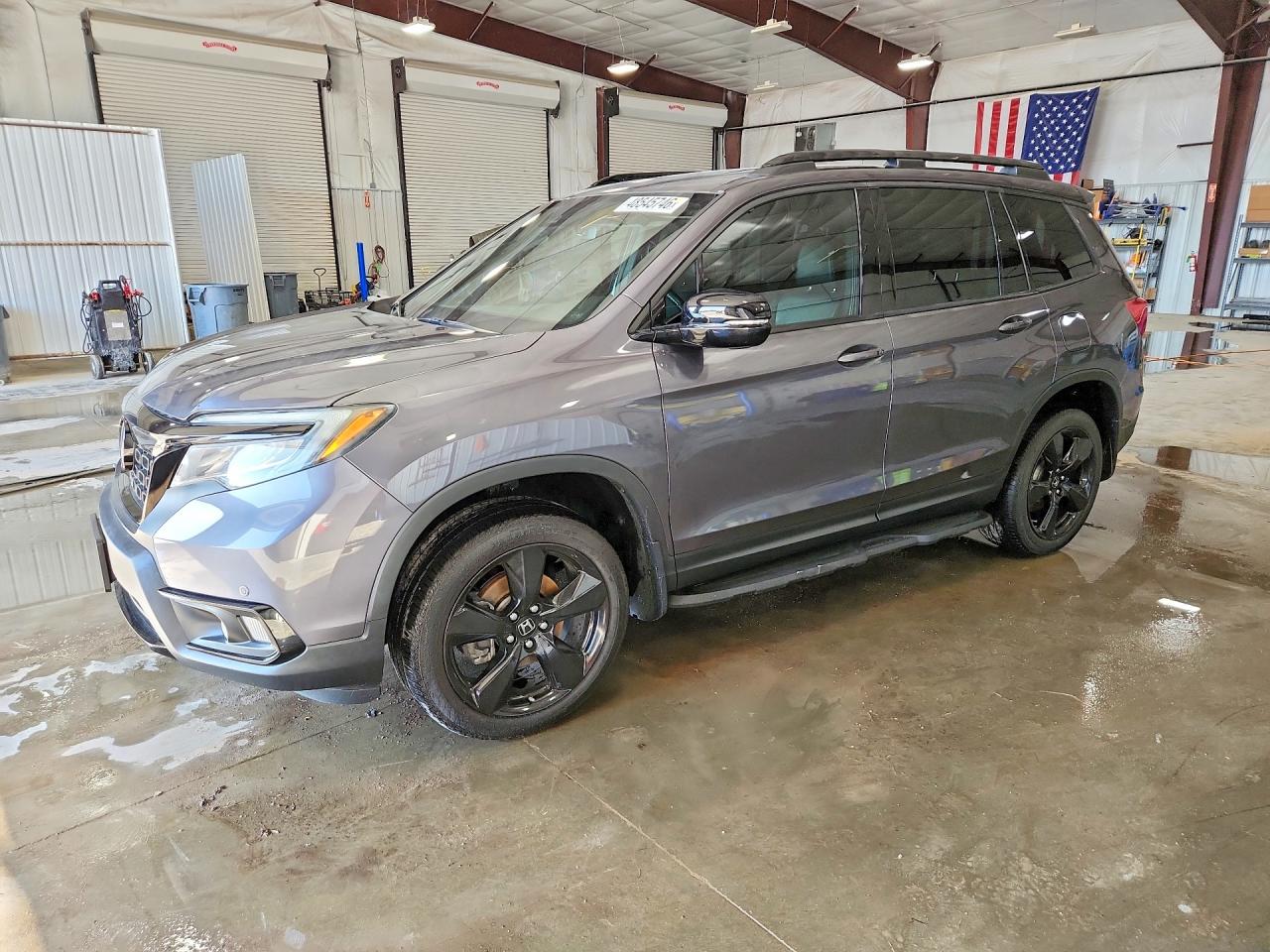 Salvage Honda Passport Image