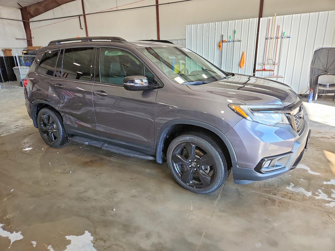 Honda Passport Elite