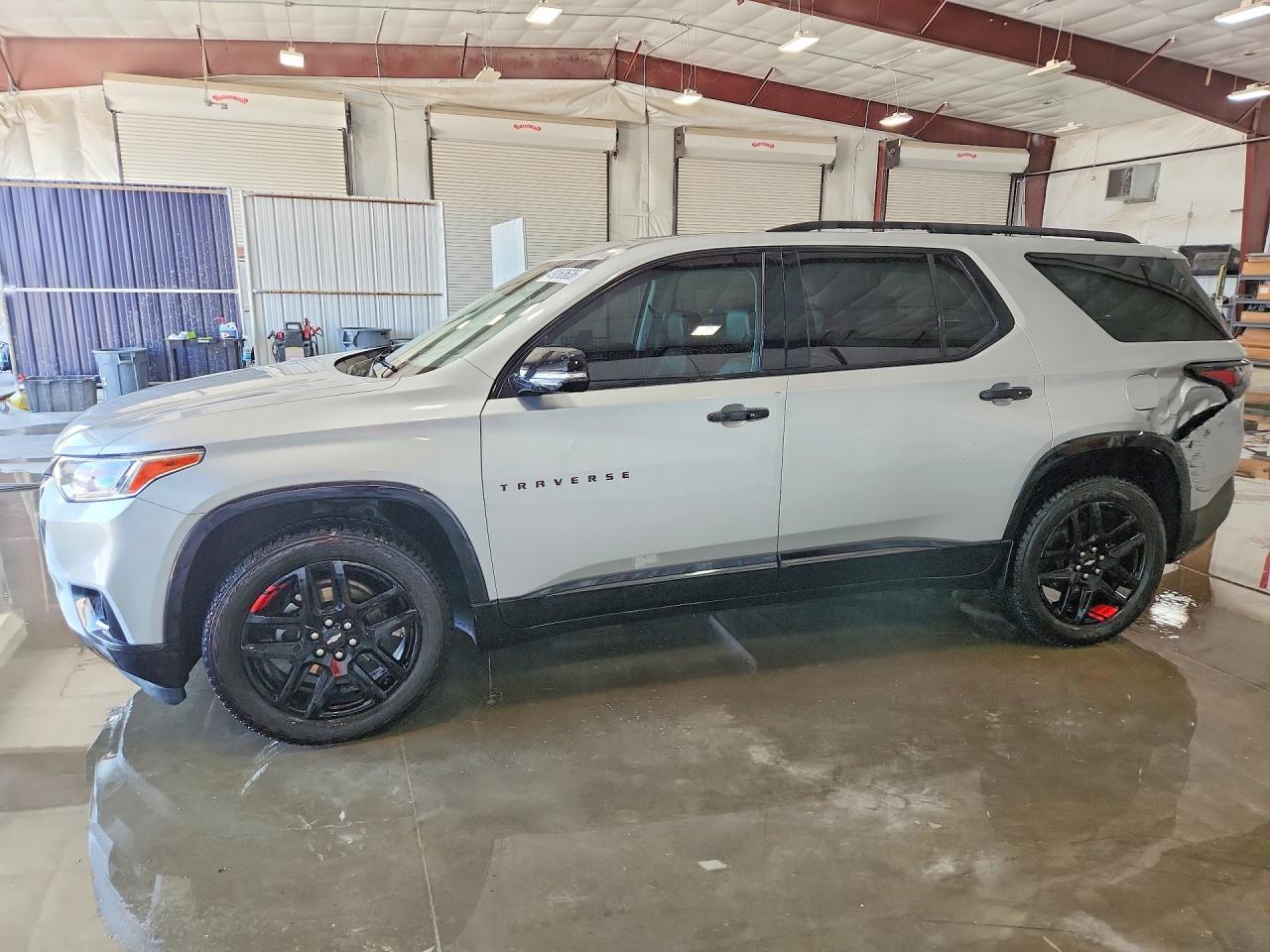 Salvage Chevrolet Traverse Image