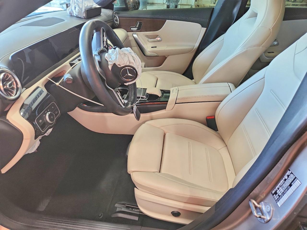 Mercedes-Benz Cla-class 250