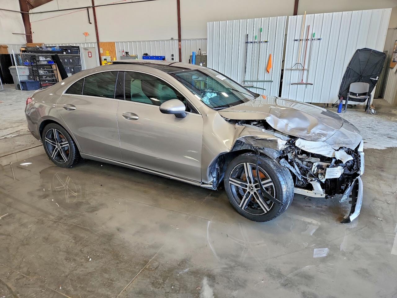 Mercedes-Benz Cla-class 250