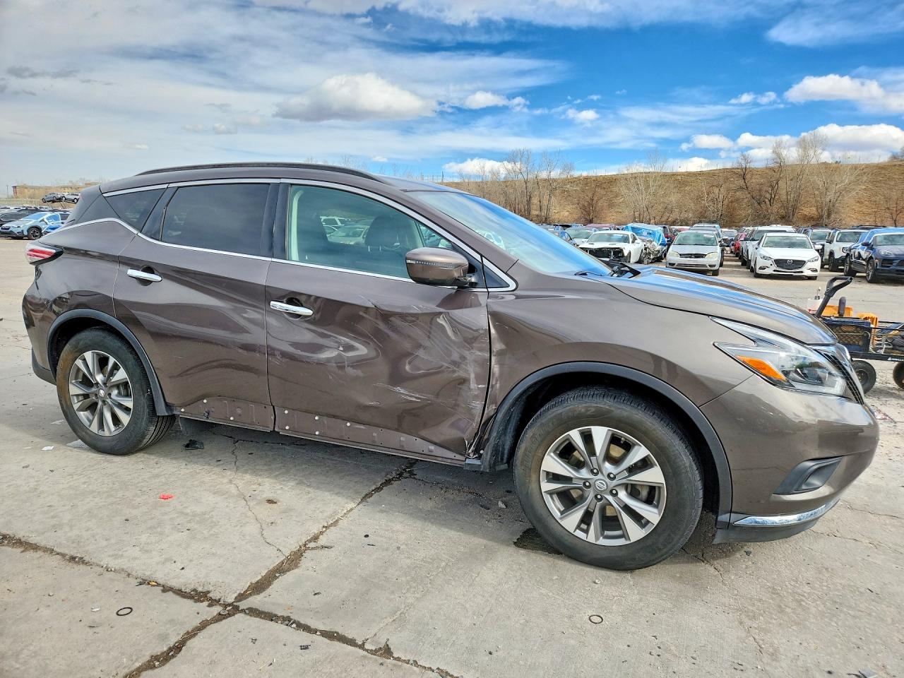 Nissan Murano Sv