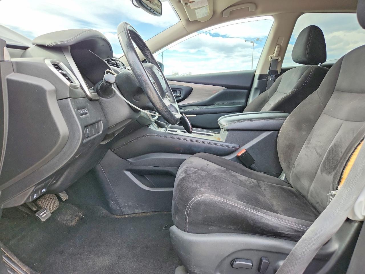 Nissan Murano Sv