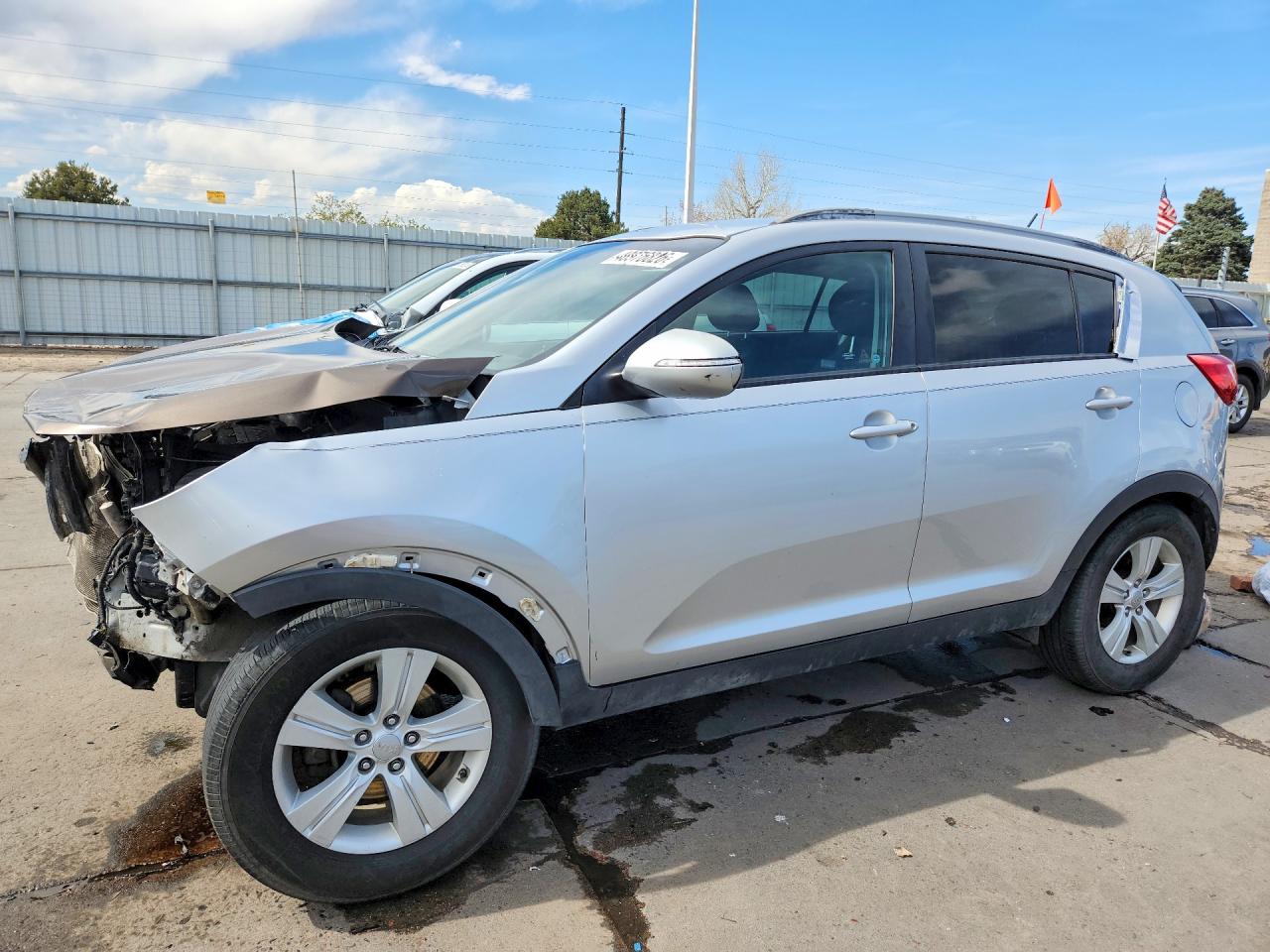 Salvage Kia Sportage Image