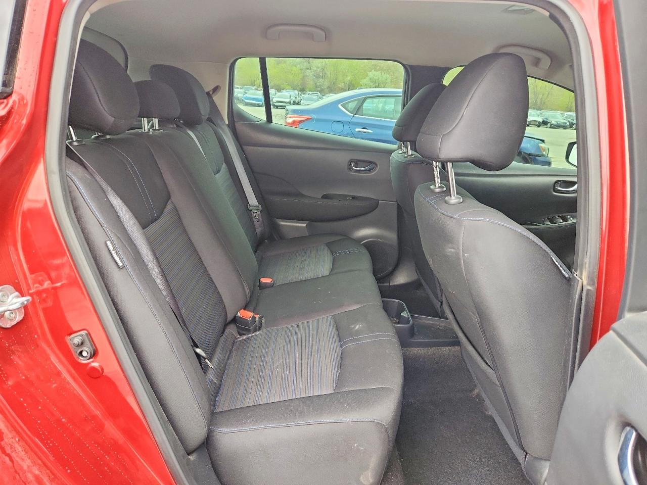 Nissan LEAF Sv Plus