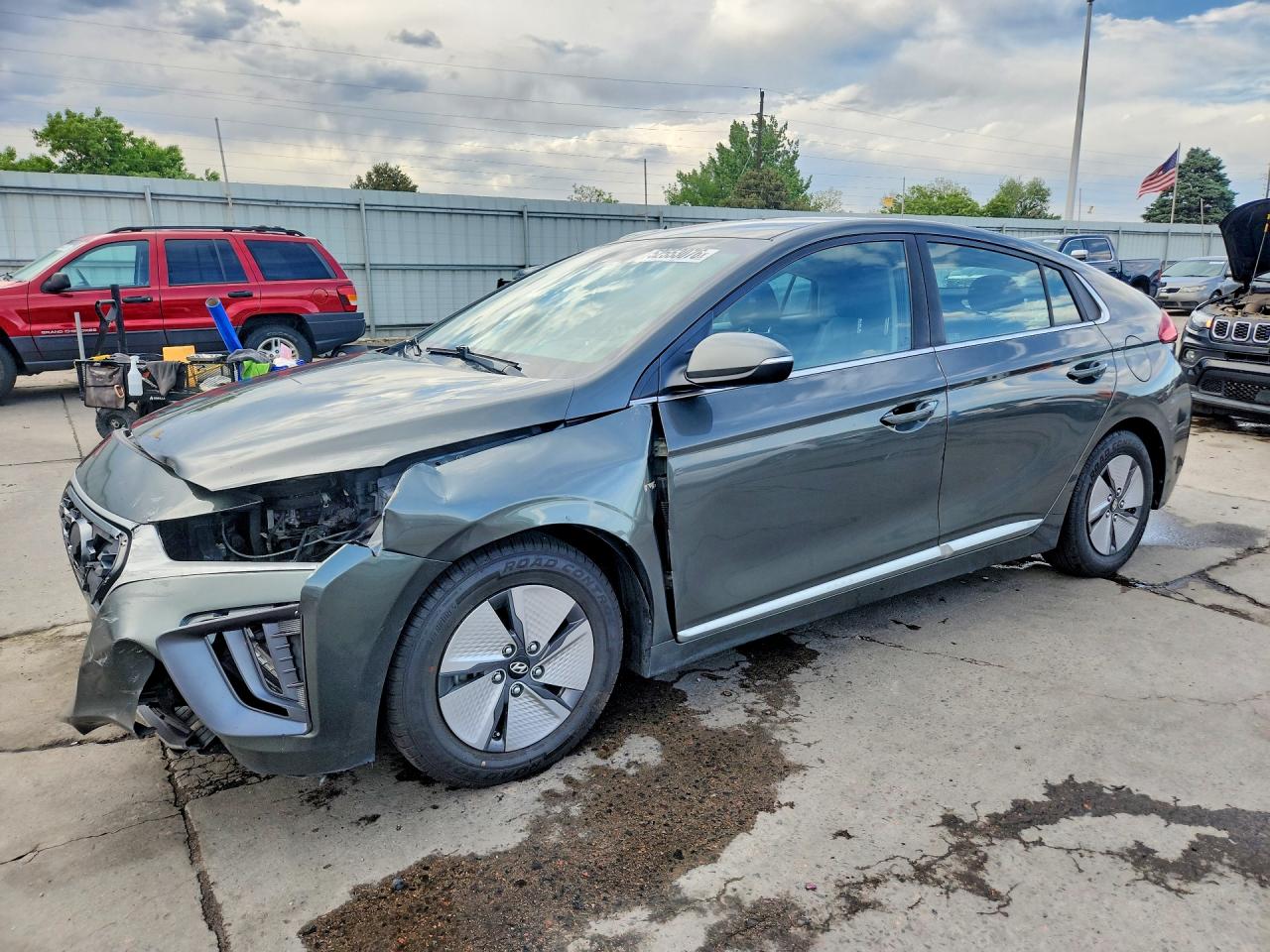 Salvage Hyundai Ioniq Image
