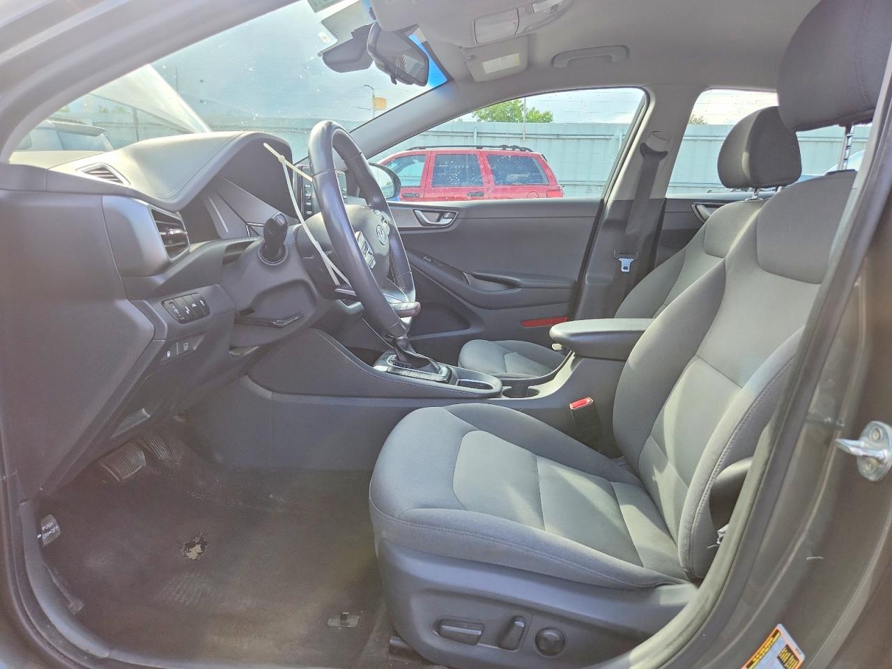 Hyundai Ioniq Se