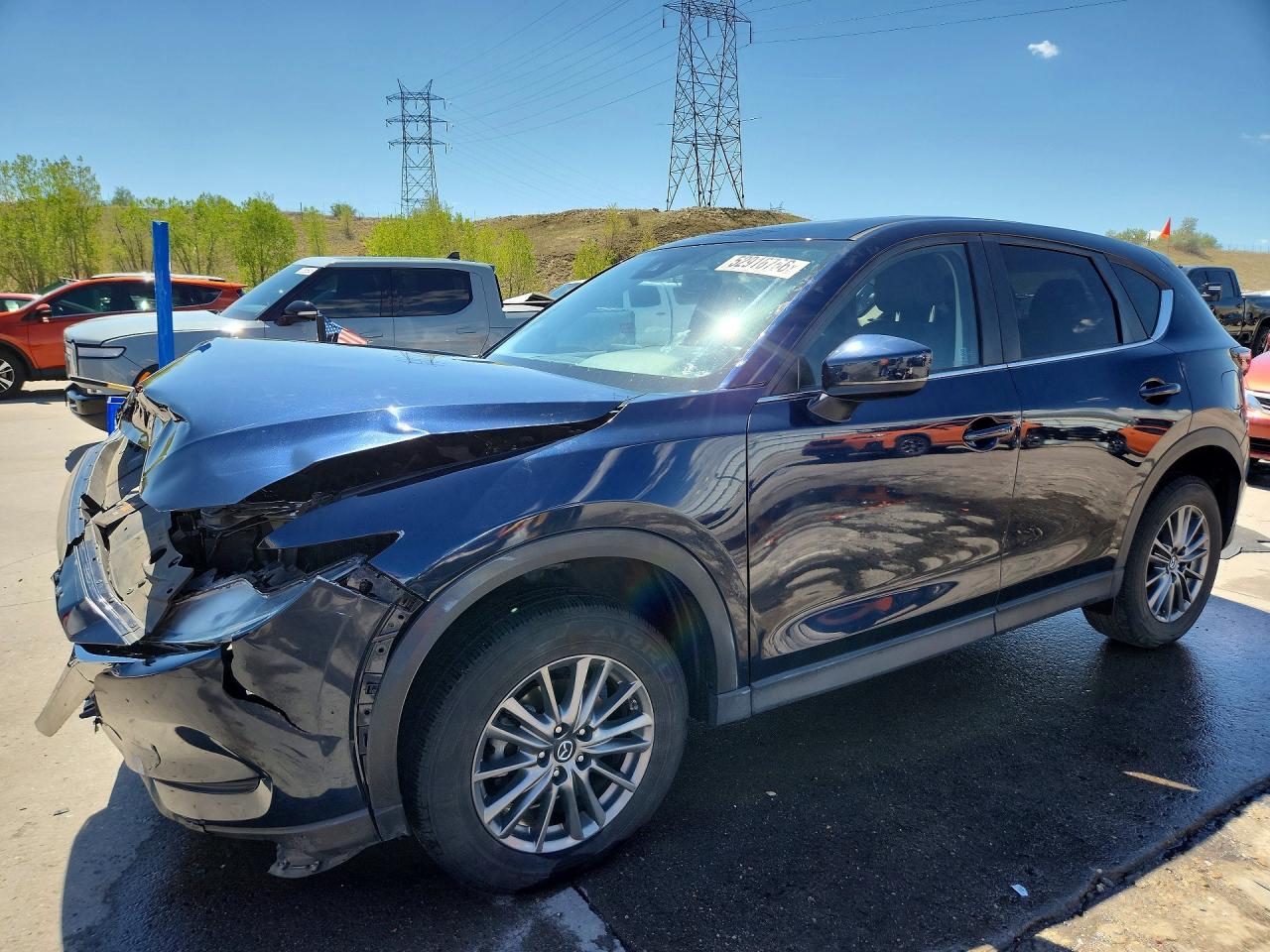 Salvage Mazda Cx Image