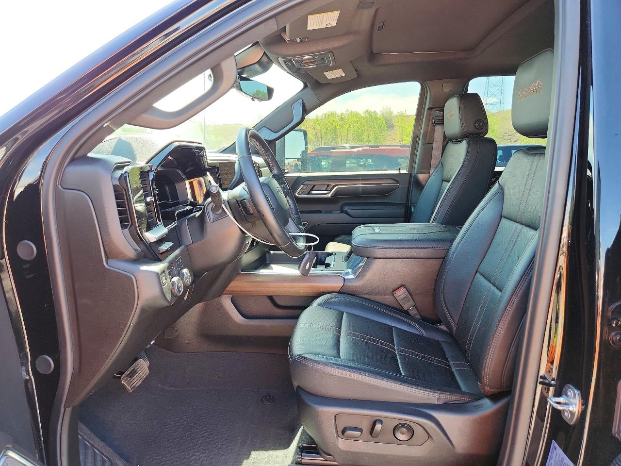 Chevrolet Silverado K2500 High Country
