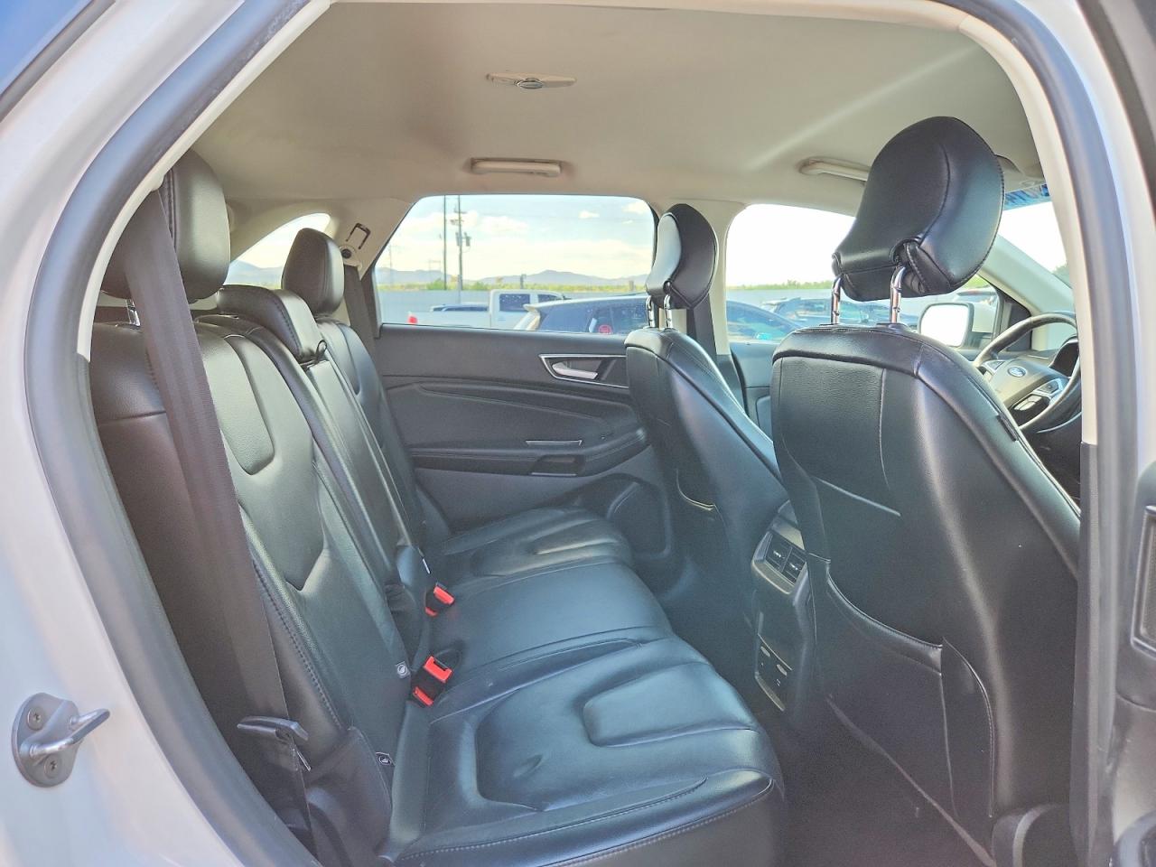 Ford Edge Titanium