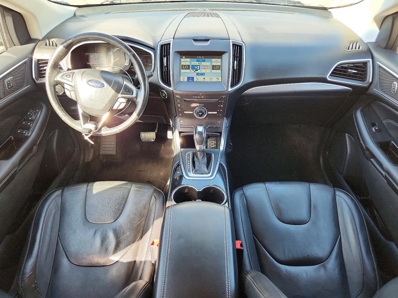 Ford Edge Titanium
