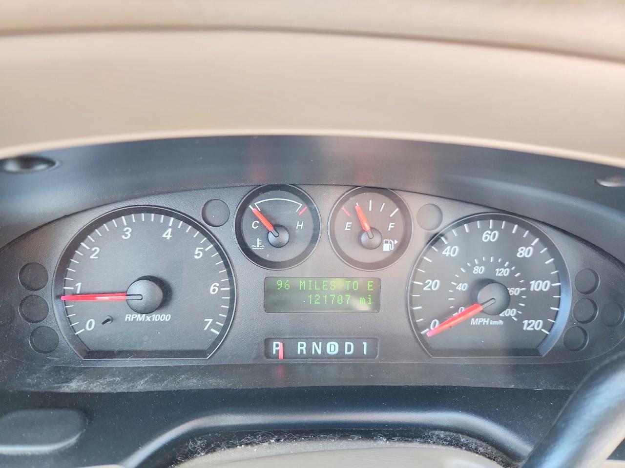 Ford Taurus Ses