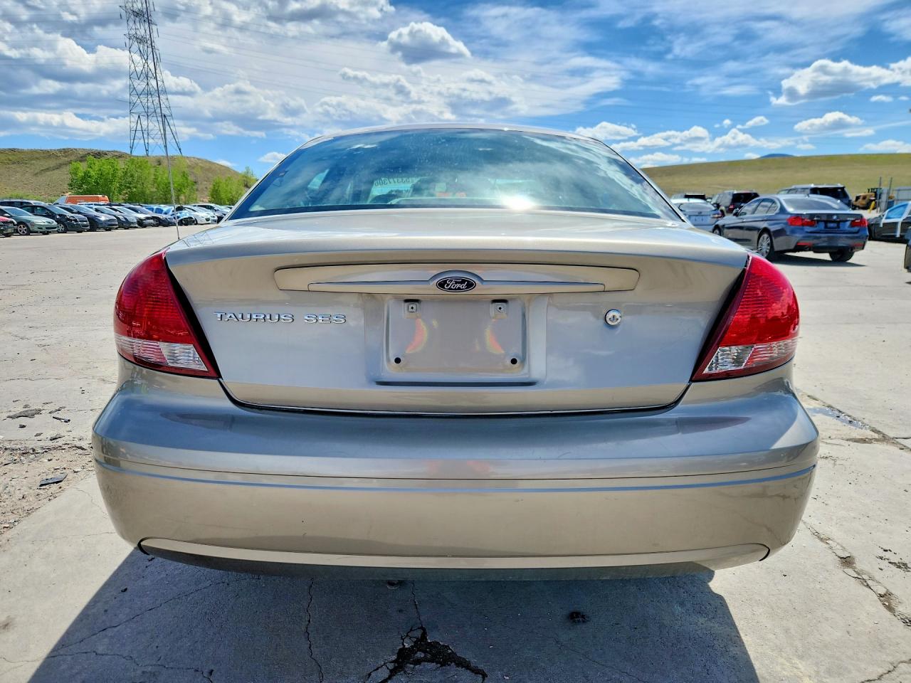 Ford Taurus Ses