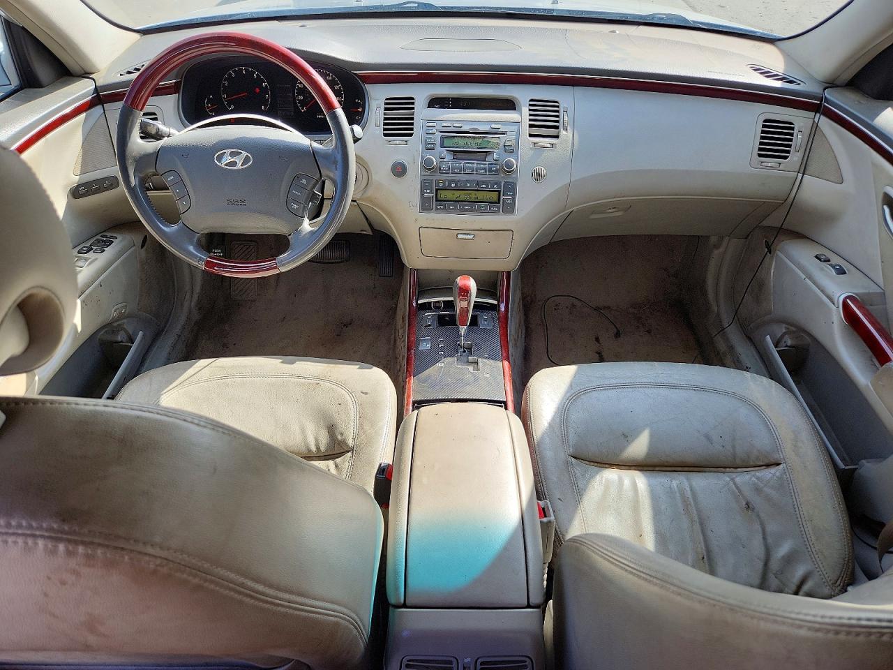Hyundai Azera Se