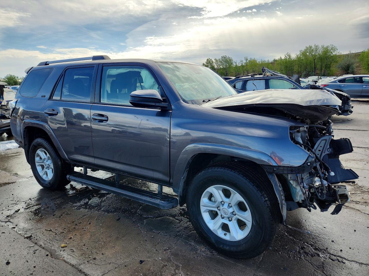 Toyota 4Runner Sr5