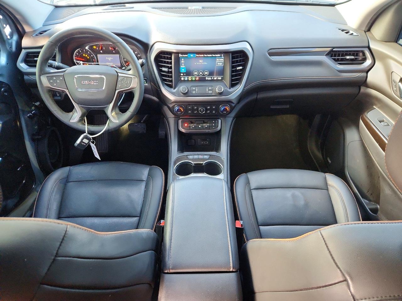 GMC Acadia At4