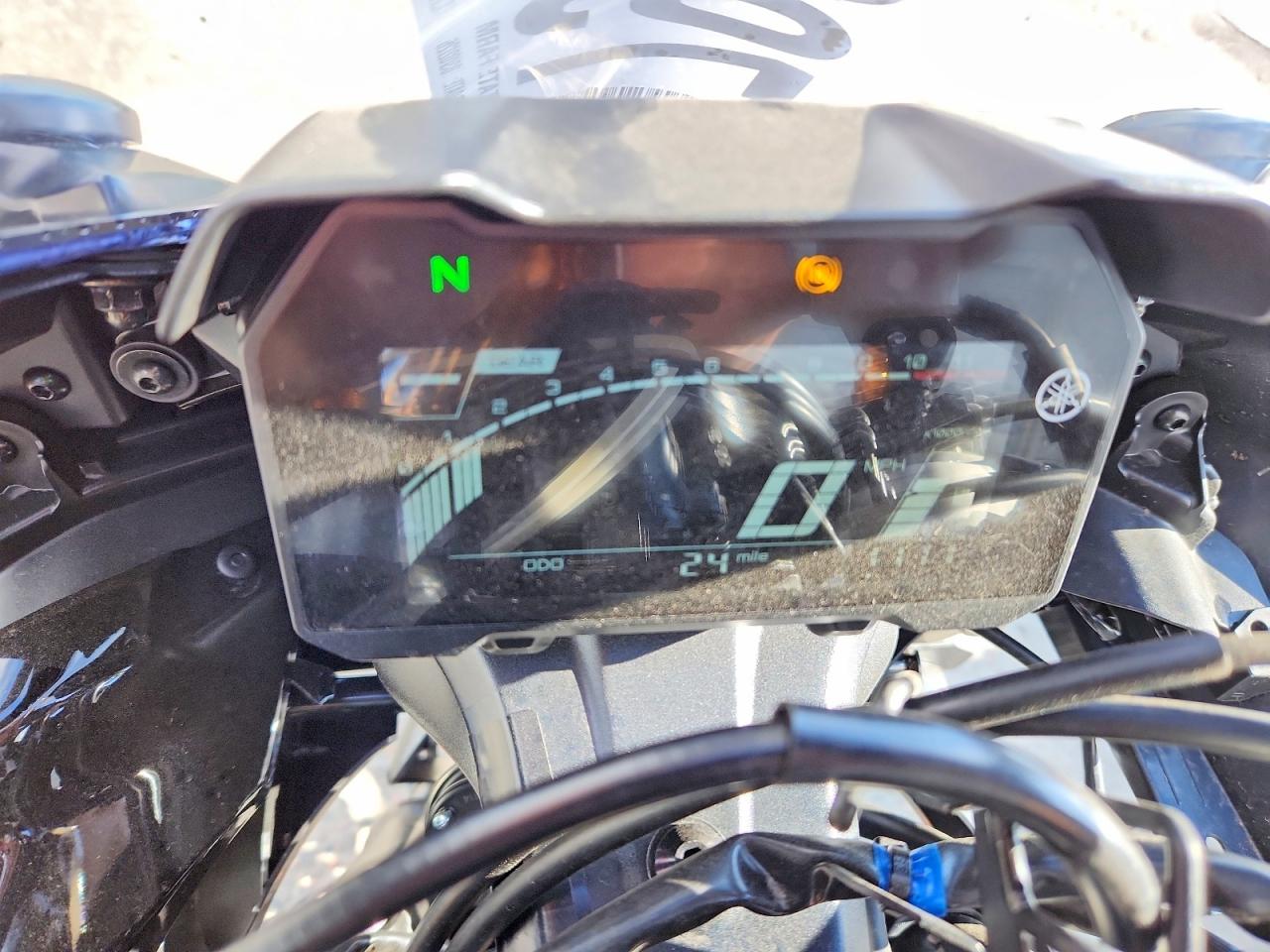 Yamaha Yzfr7