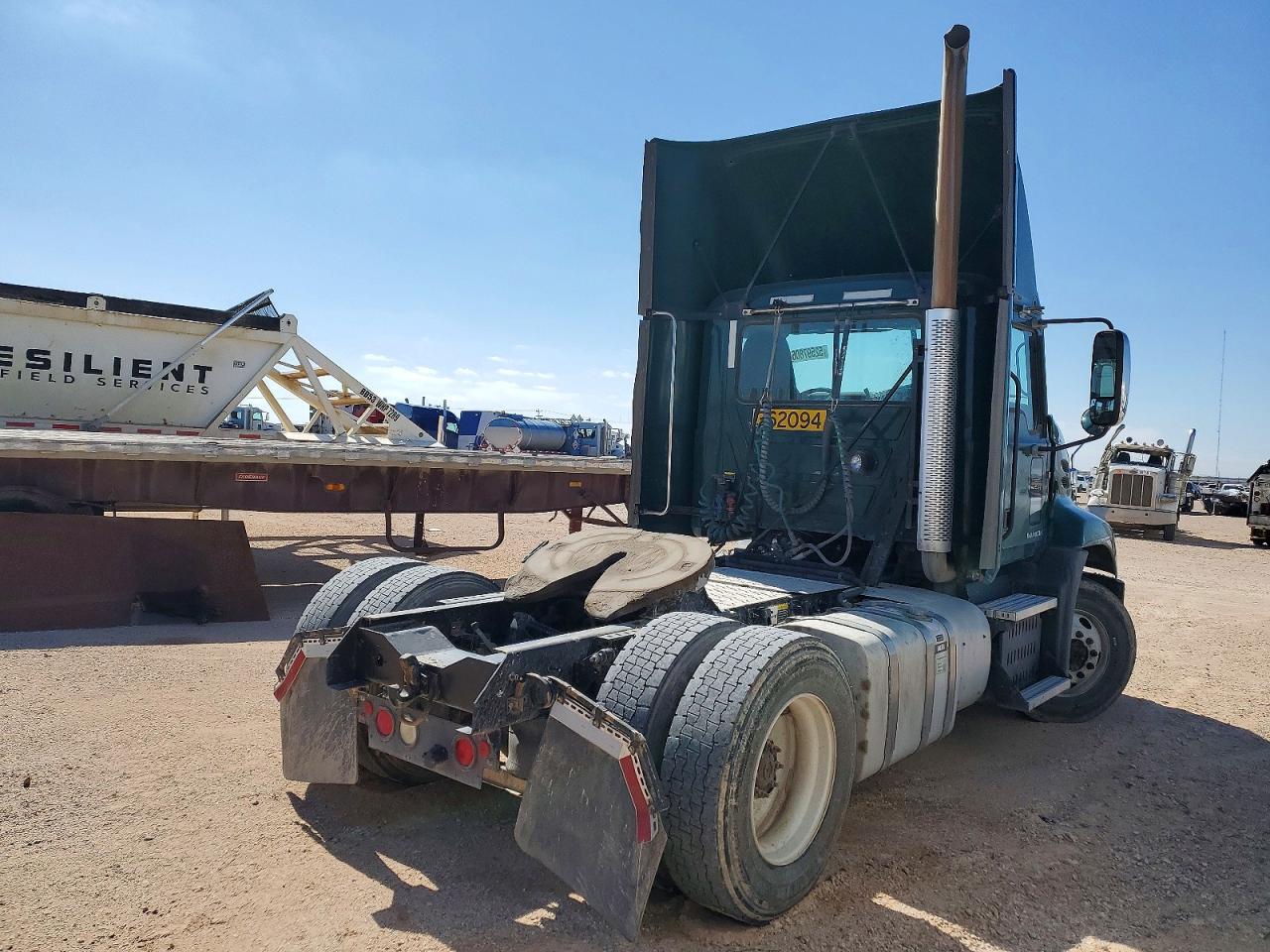 Mack 600