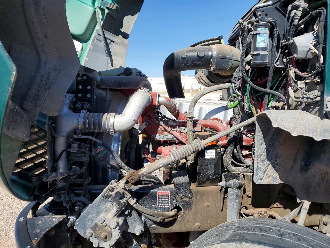 Mack 600