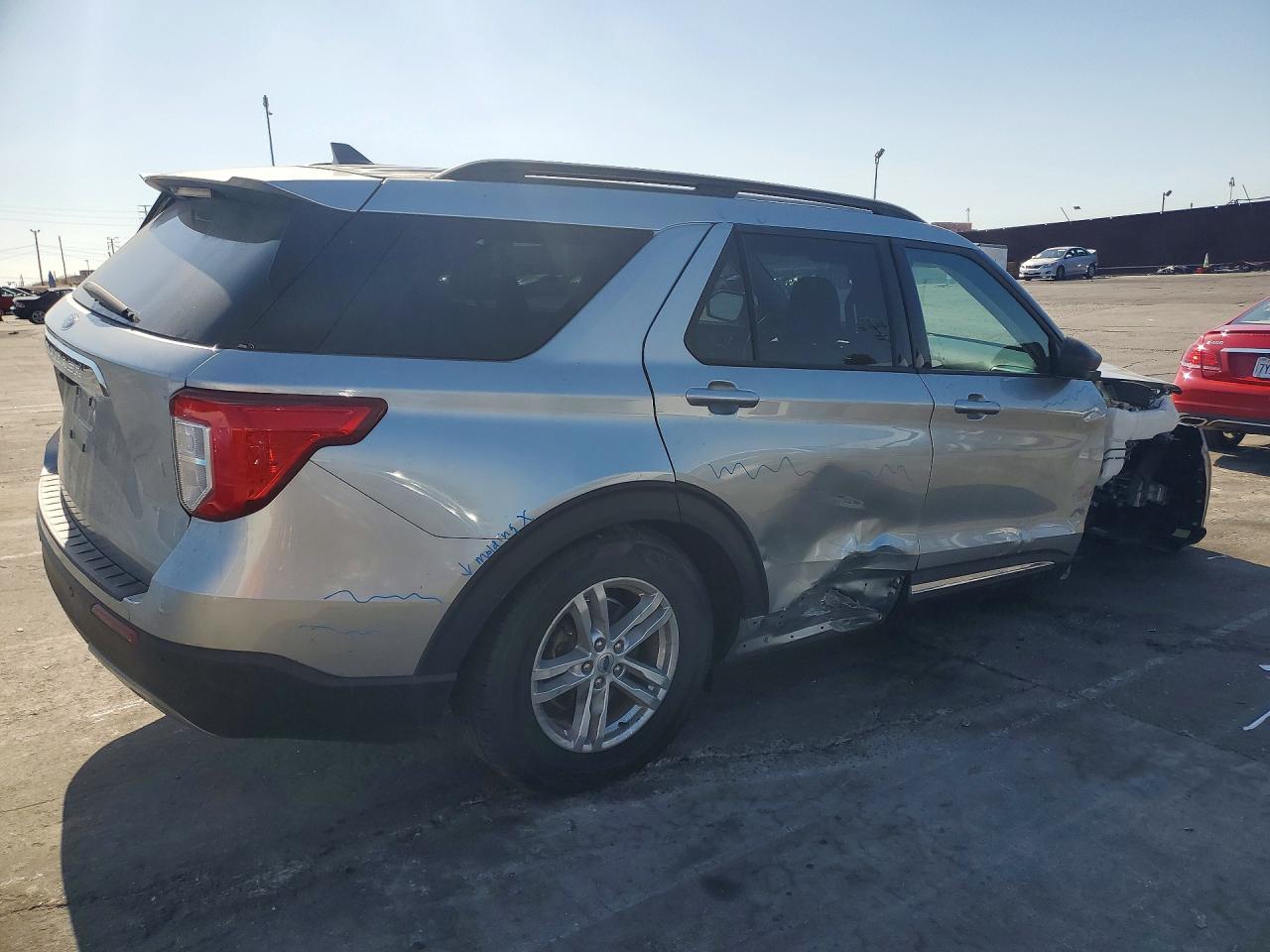 Ford Explorer Xlt
