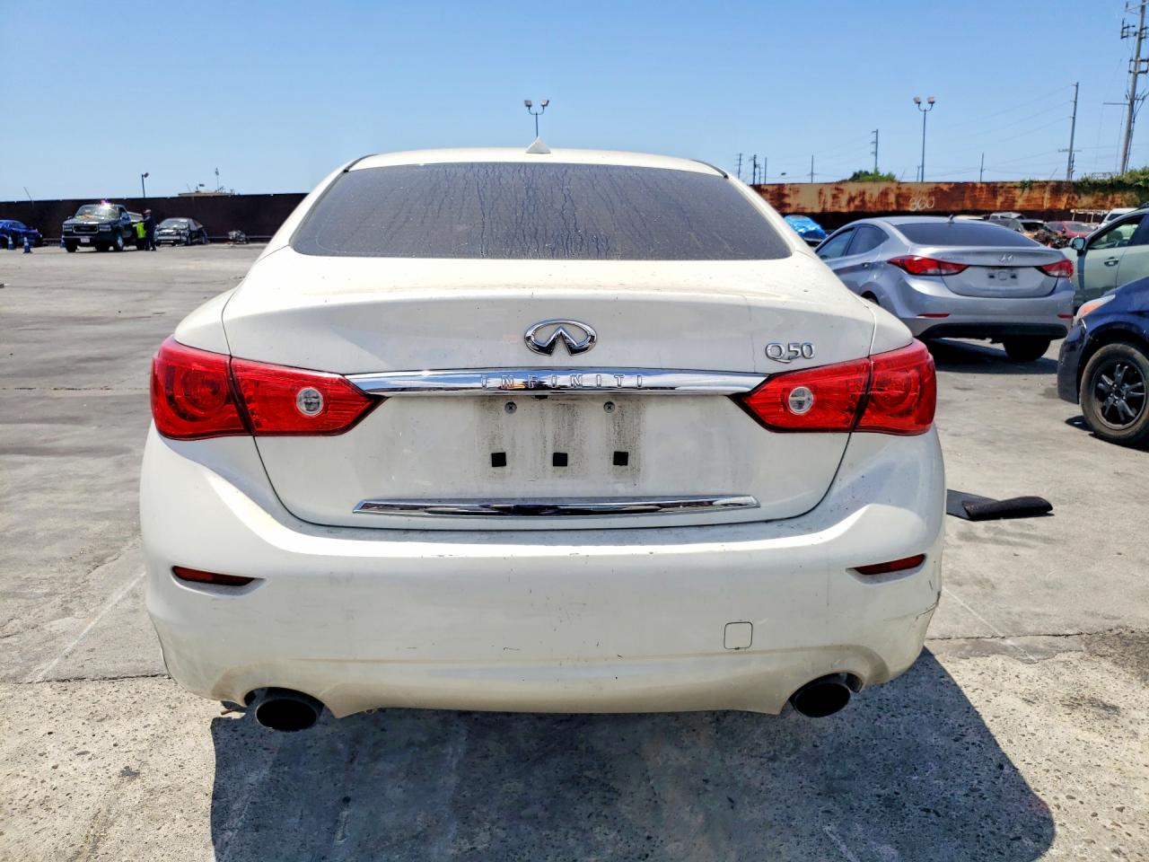 INFINITI Q50 3.0t P 3.0t Premium